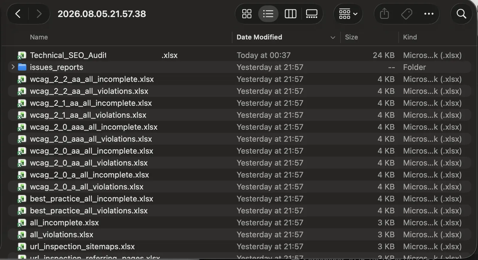 Finder-Fenster mit den exportierten CSV- und XLSX-Dateien des Screaming-Frog-Crawls.